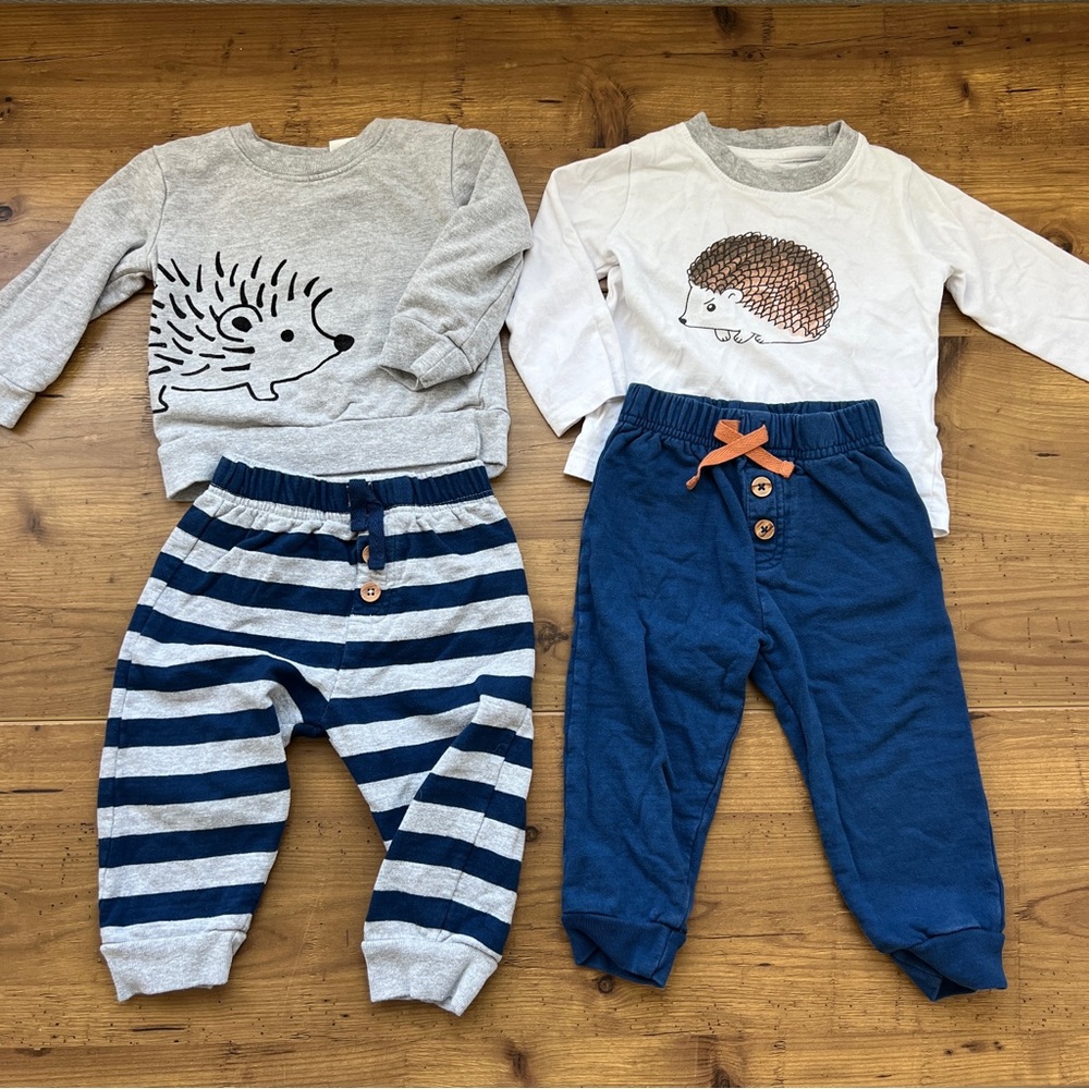 Set of 2 long sleeve tops with joggers